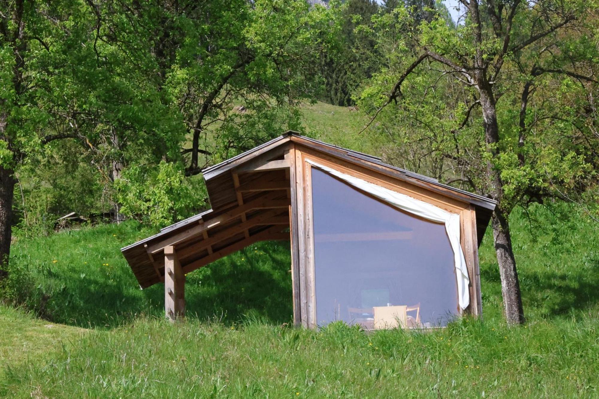 Вилла Mountain View Glamping Довье Экстерьер фото