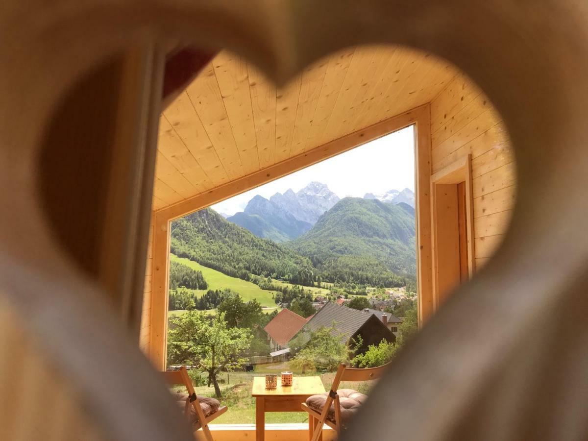 Вилла Mountain View Glamping Довье Экстерьер фото